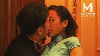 Steamy Asian massage parlor scene with hot Pussy eating and Bj