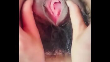 Hairy porn vid on xnxx