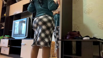 Stepmother with a big ass wears a tight skirt and gets anal fuckfest in this homemade video.