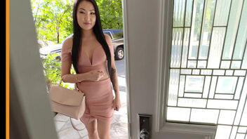 Asian beauty Jade Luv in hardcore POV scene