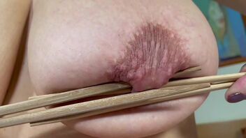 Sensational sex adventure with sushi sticks and ice cubes for a premium experience